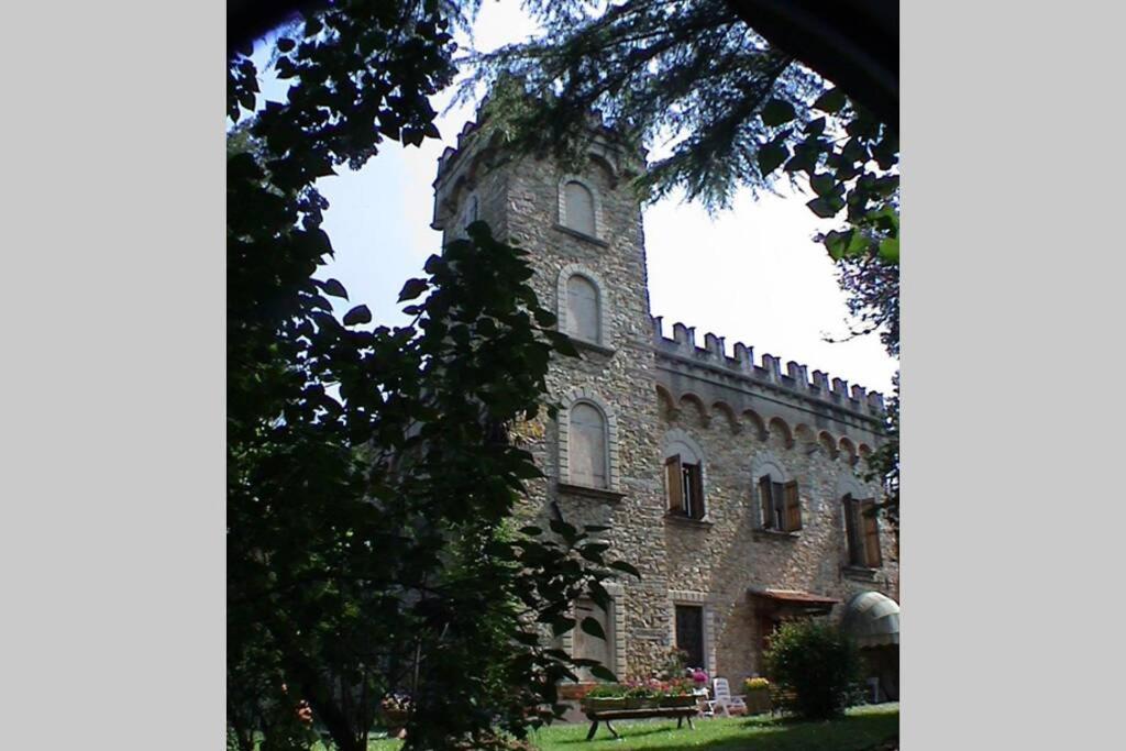 Ferienwohnung Casa La Torre Un Castello Alle Porte Di Firenze Exterior foto