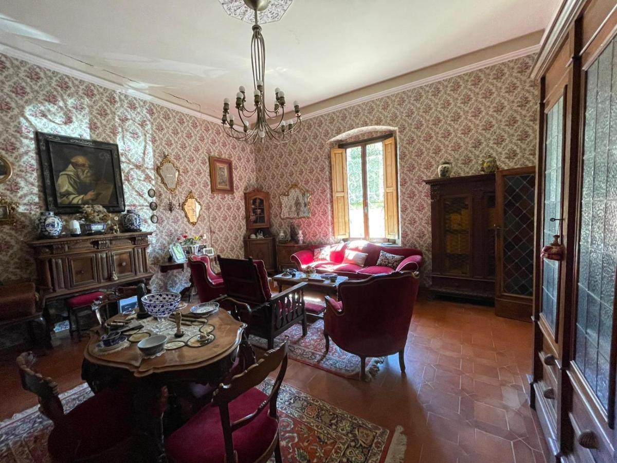 Ferienwohnung Casa La Torre Un Castello Alle Porte Di Firenze Exterior foto